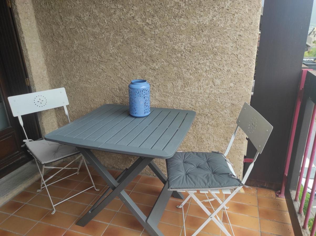 Appartement Vue Montagne, Cosy Et Chaleureux Briançon Екстериор снимка